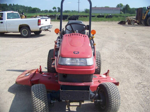 1997 MASSEY-FERGUSON GC2300
