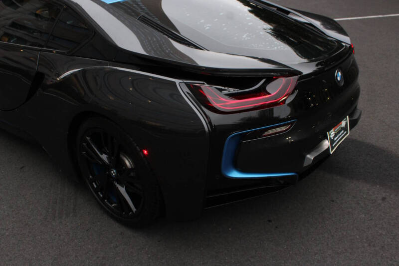 2015 BMW i8