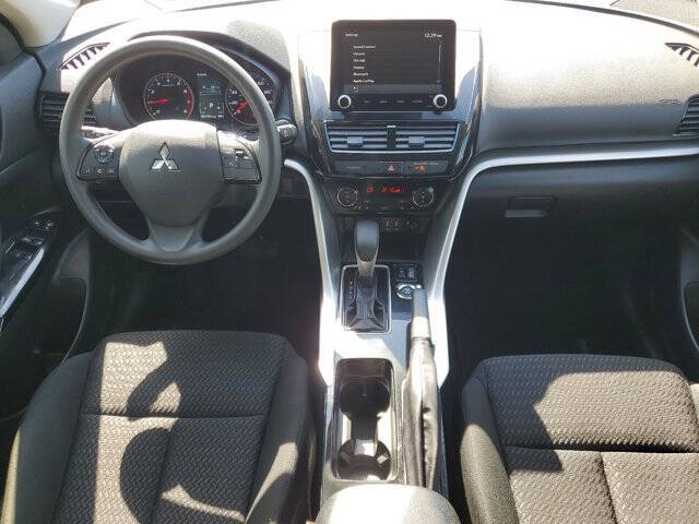 2024 Mitsubishi Eclipse Cross LE