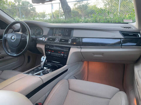 2011 BMW 7 Series 750i xDrive