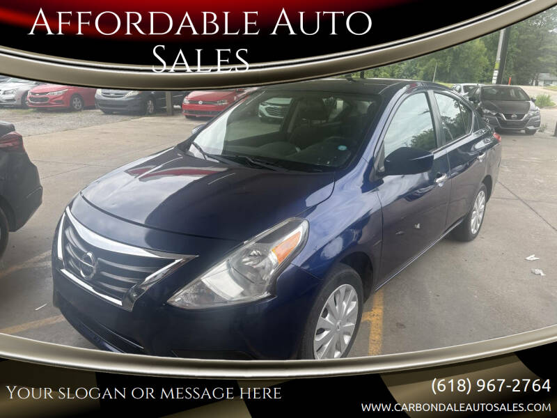 2018 Nissan Versa 1.6 SV CVT's photo