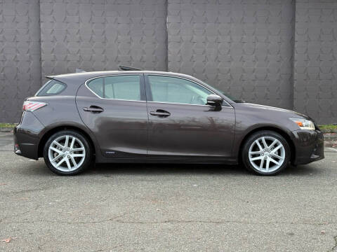2014 Lexus CT 200h