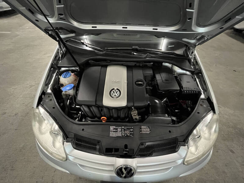 2006 Volkswagen Rabbit