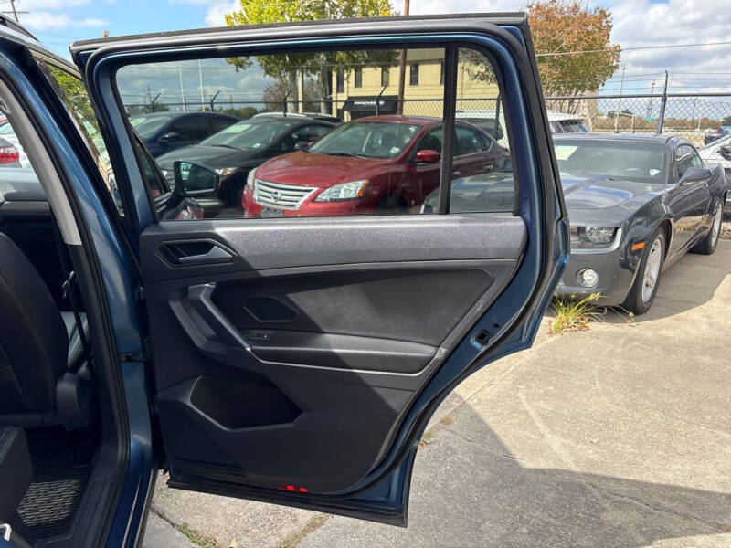 2020 Volkswagen Tiguan SE