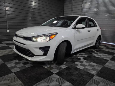 2023 Kia Rio 5-Door S