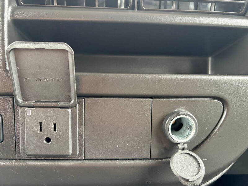 2021 Chevrolet Express LS 2500