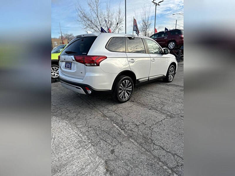 2020 Mitsubishi Outlander