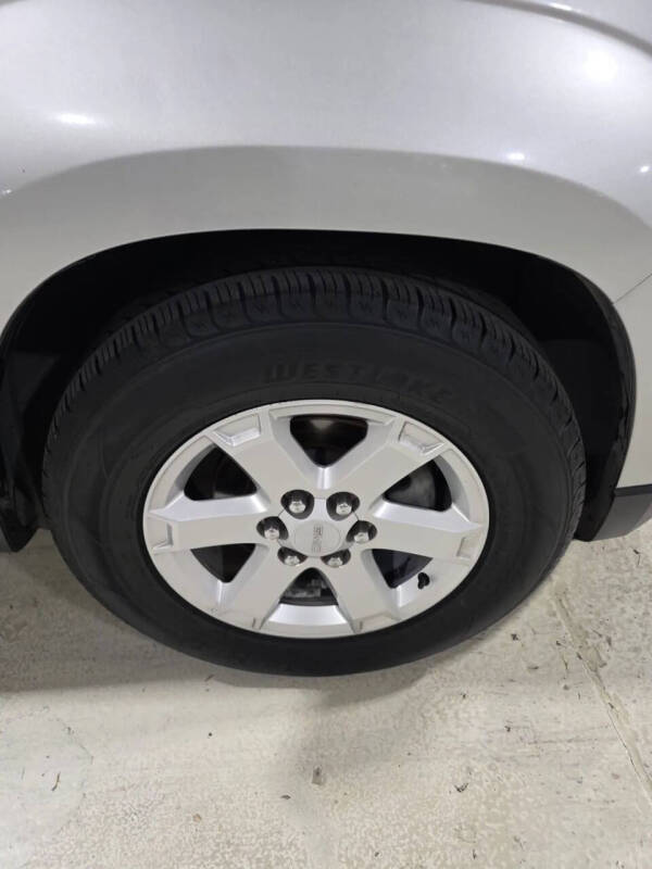 2013 GMC Acadia SLE-1