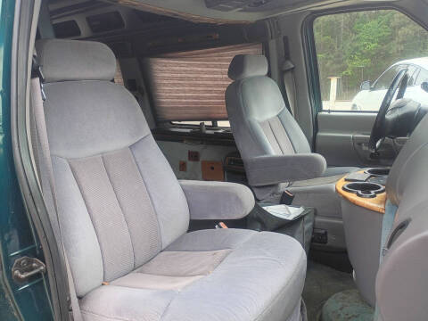1999 Ford E-Series
