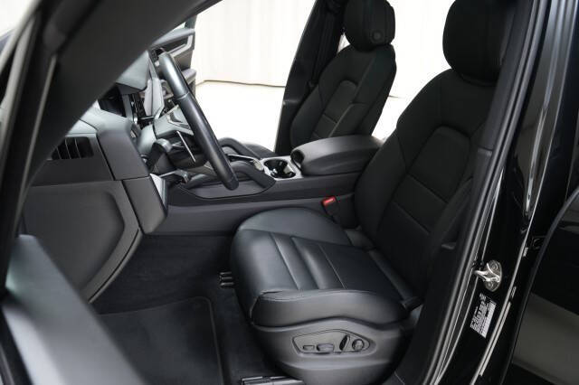 2024 Porsche Cayenne