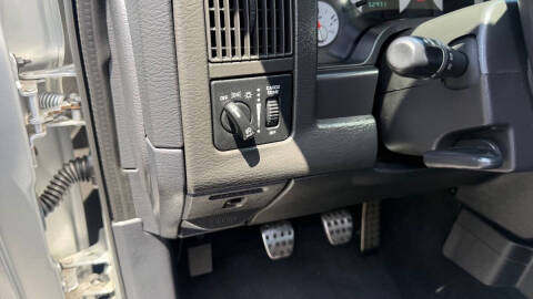 2004 Dodge Ram 1500 SRT-10
