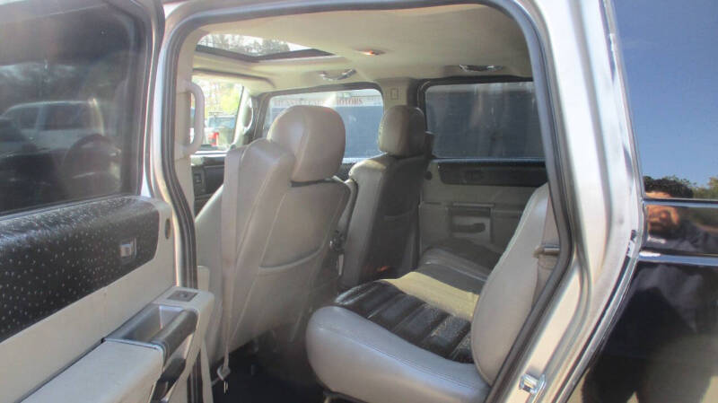 2003 HUMMER H2 Lux Series