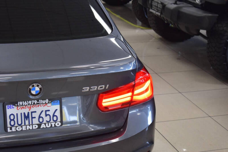 2018 BMW 3 Series 330i