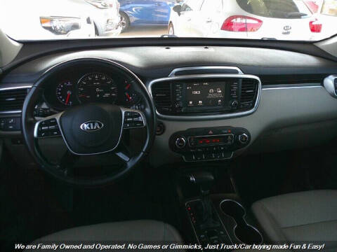 2020 Kia Sorento EX V6