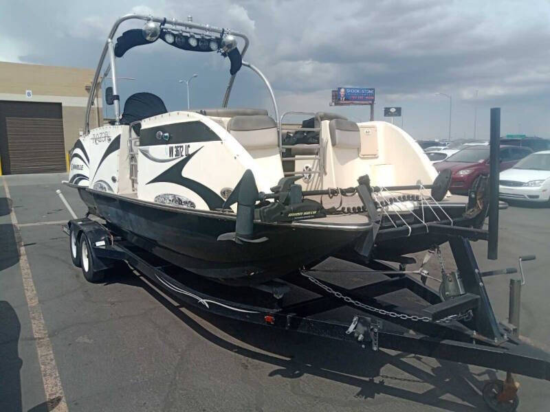 2014 Caravelle Razor 236