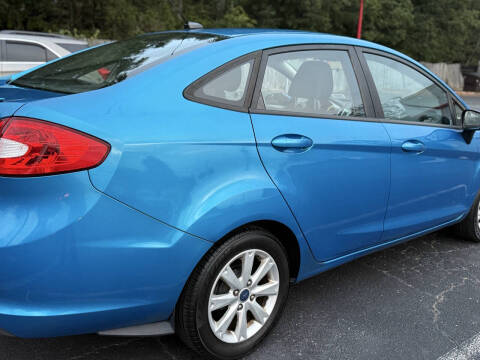 2012 Ford Fiesta SE