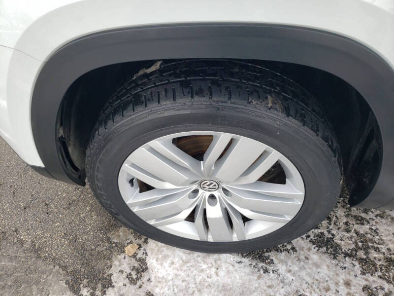 2019 Volkswagen Atlas SE