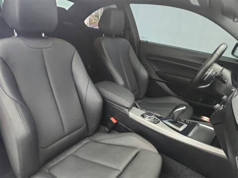 2020 BMW 2 Series 230i xDrive