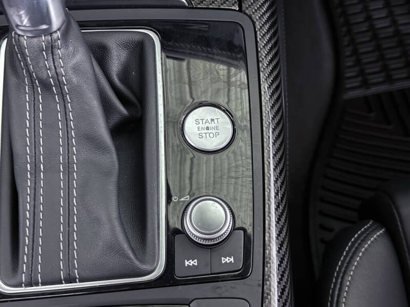 2015 Audi RS 7 4.0T quattro Prestige