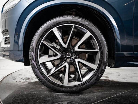 2023 Volvo XC90 B6 Plus Bright Theme 6P