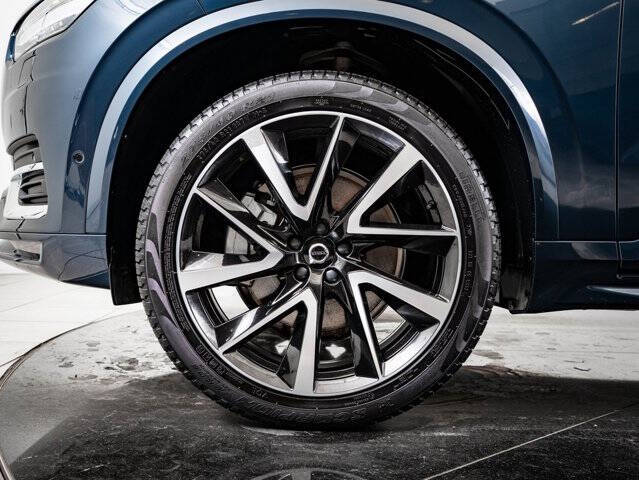 2023 Volvo XC90 B6 Plus Bright Theme 6P