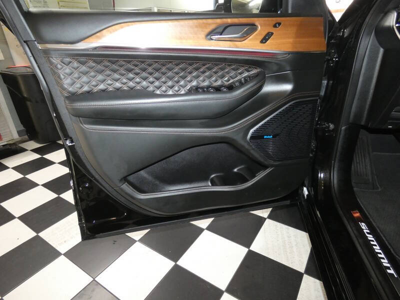 2025 Jeep Grand Cherokee L