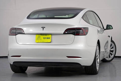 2021 Tesla Model 3 Standard Range Plus