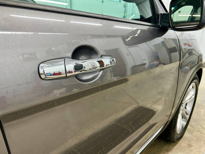 2011 Ford Explorer Limited