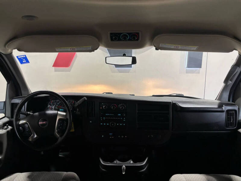 2012 GMC Savana LT 2500