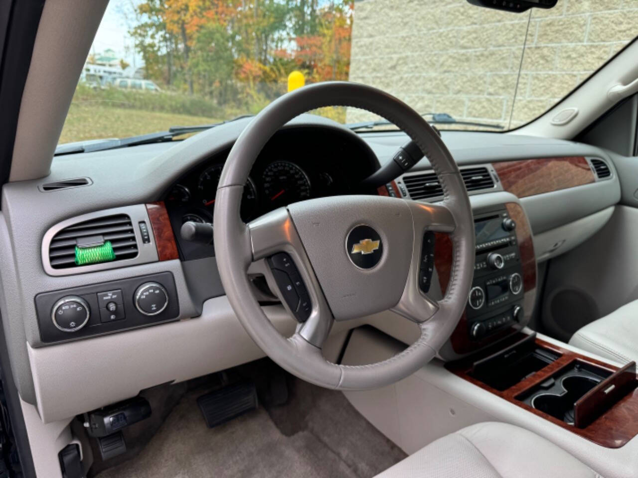 2009 Chevrolet Avalanche for sale at Derry Auto Superstore in Derry, NH