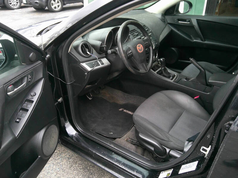 2010 Mazda MAZDA3 i Touring