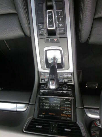 2015 Porsche 911 Carrera 4S