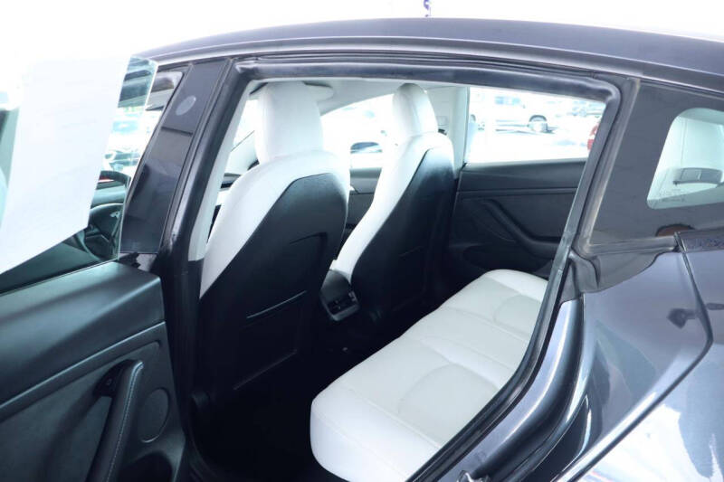 2022 Tesla Model 3 Performance