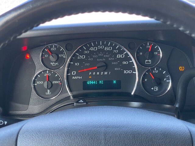 2023 Chevrolet Express 2500