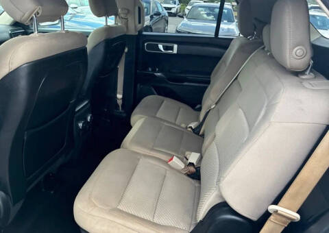 2020 Ford Explorer