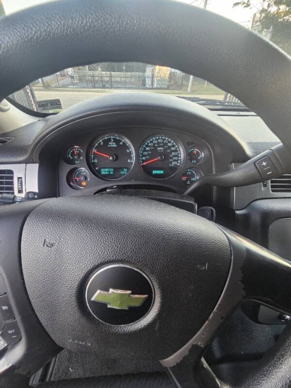 2012 Chevrolet Tahoe Special Service