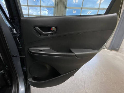 2020 Hyundai Kona SEL Plus