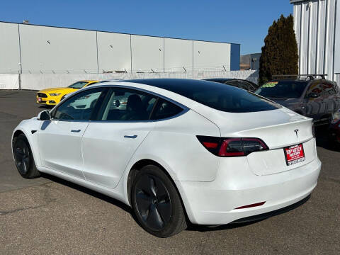 2019 Tesla Model 3 Standard Range