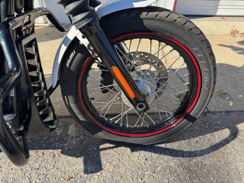 2021 Harley-Davidson FXBBS -