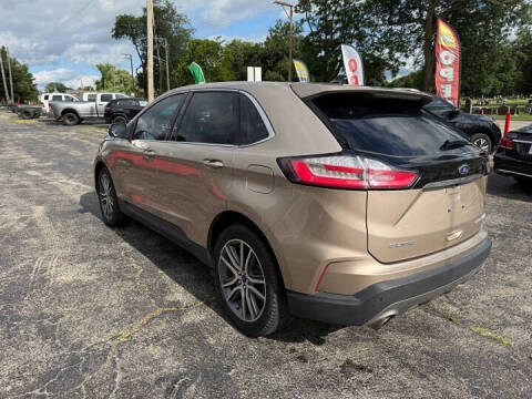 2020 Ford Edge Titanium