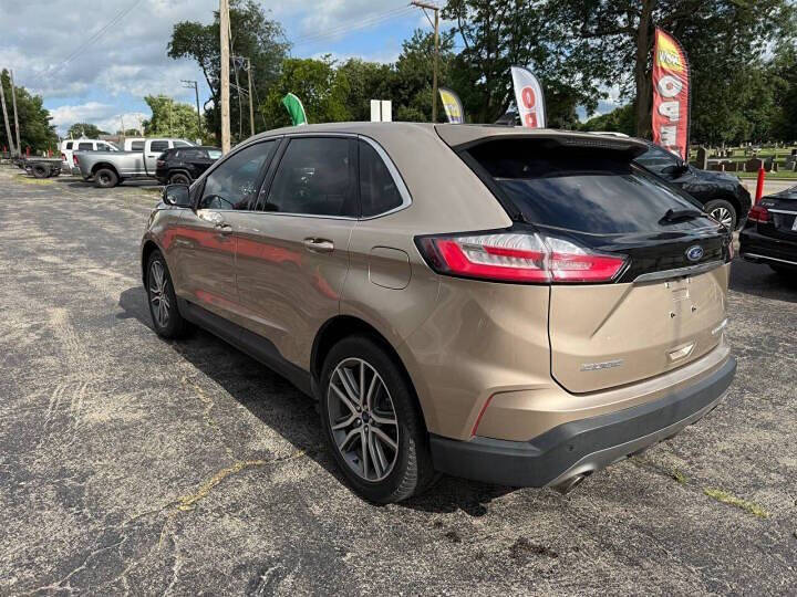 2020 Ford Edge Titanium