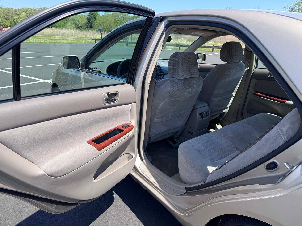 2002 Toyota Camry 11
