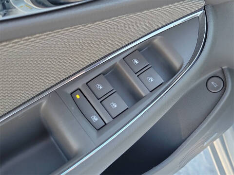 2016 Chevrolet Cruze LT Auto