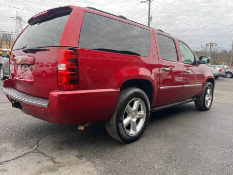 2013 Chevrolet Suburban LTZ