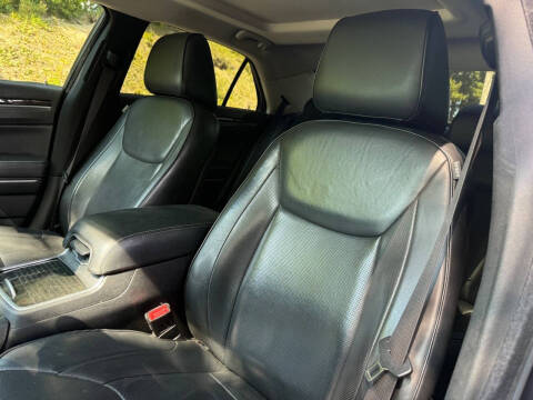 2016 Chrysler 300 C
