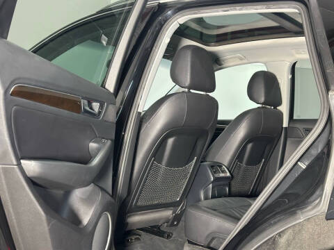 2013 Audi Q5 2.0T quattro Premium Plus