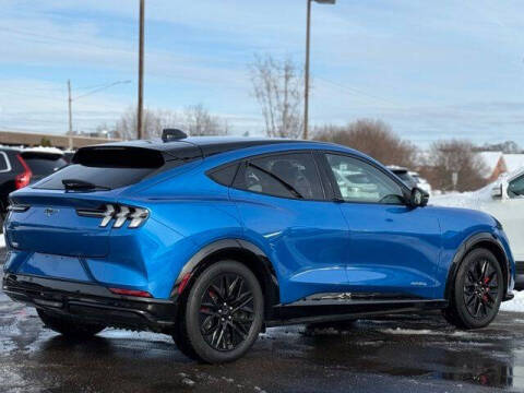 2025 Ford Mustang Mach-E Premium