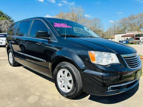 2013 Chrysler Town and Country for sale at CE Auto Sales in Baytown TX