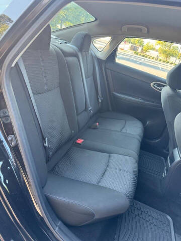 2019 Nissan Sentra SR