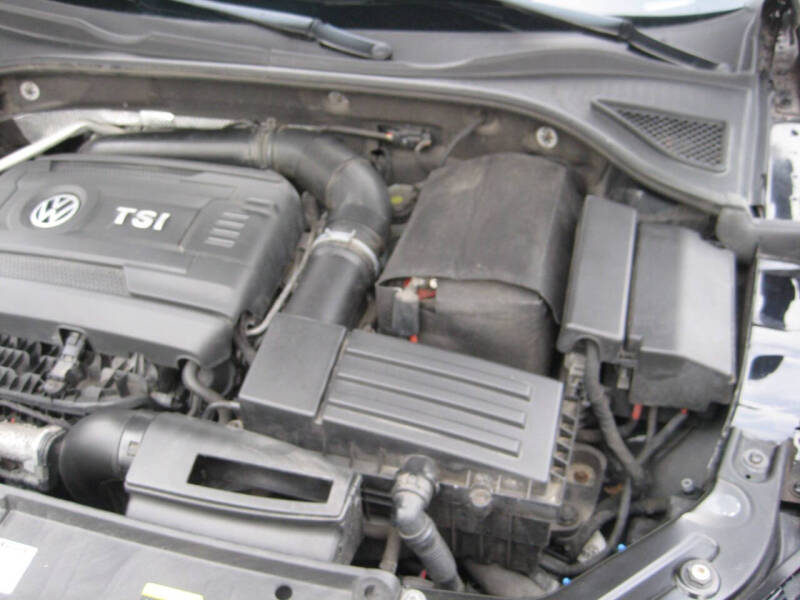 2015 Volkswagen Passat 1.8T Limited Edition